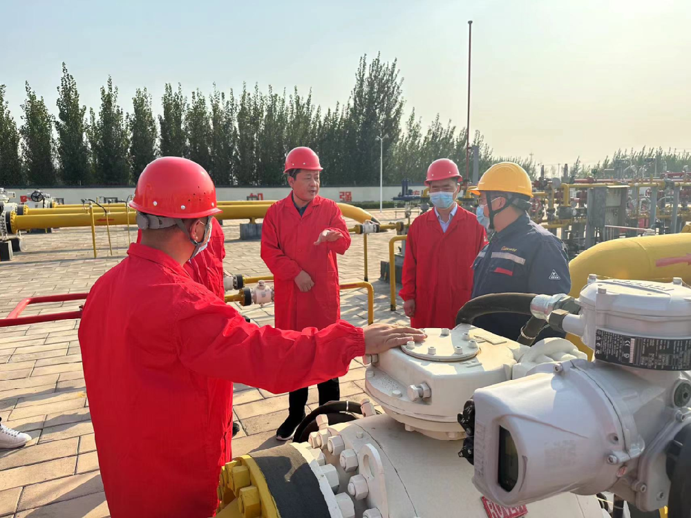 崔仲民赴建投華燃、邯鄲大龍新能源檢查安全生產(chǎn)工作